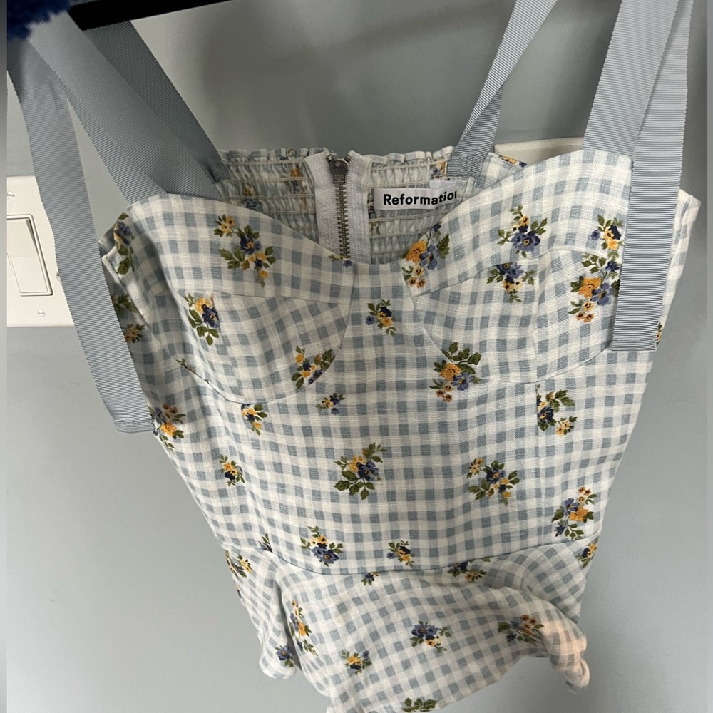 Reformation Kassi linen top